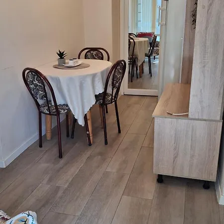 Feriehus къща детелина Balchik